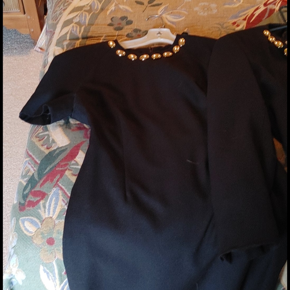 Dress - Picture 2 of 2